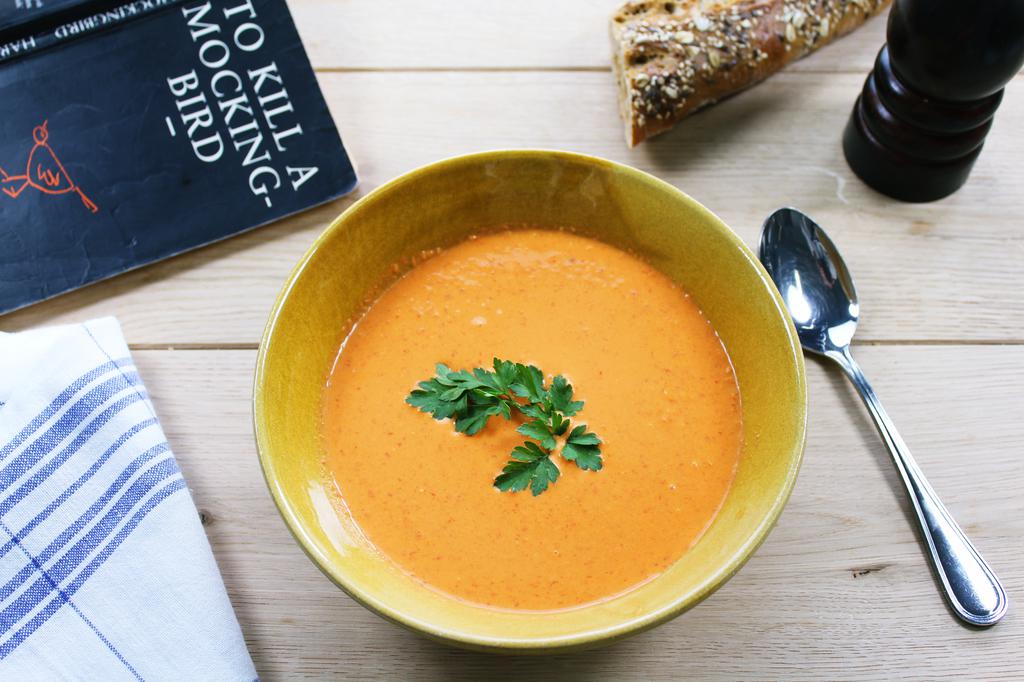 VELOUTE AUX POIVRONS DOUX